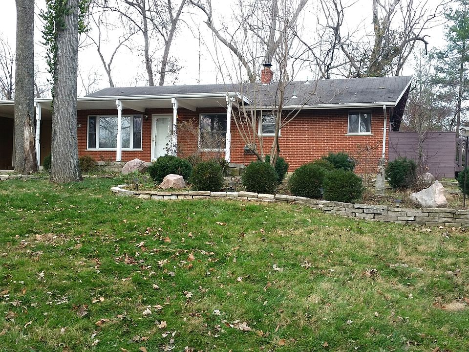 1st image of 484 Blossom Lane