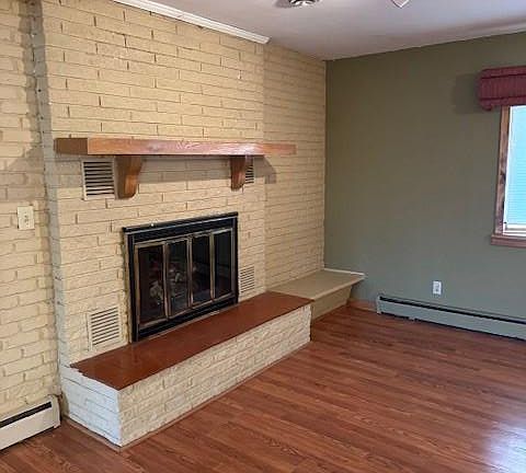 5th image of 1105 James St