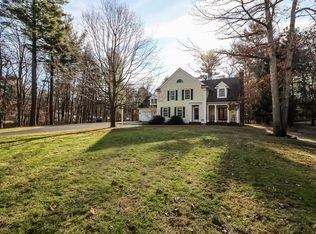 65 Standford Hill Rd, Pembroke, MA 02359