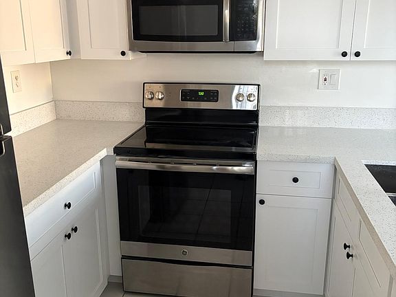 5th image of 10845 NW 7th St APT 23