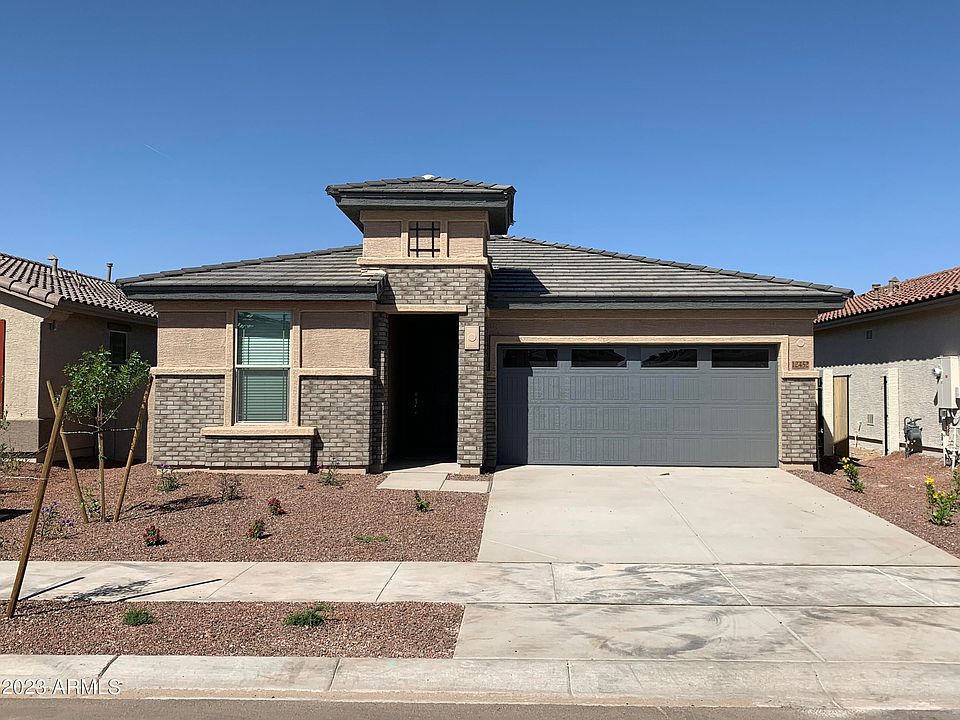 1st image of 12452 N 174th Ln
