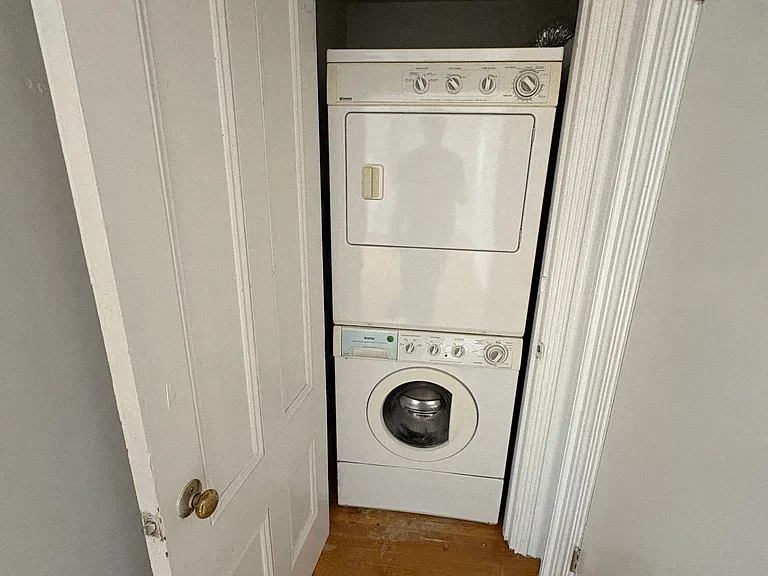 54 E Springfield St #6 — Photo 4