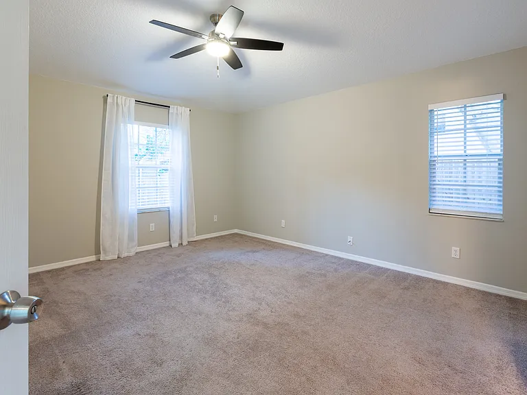 4458 Sawyer Rd — Photo 9