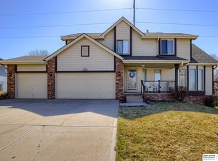 15059 Burdette St, Omaha, NE 68116