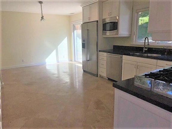 4th image of 715 Palermo Dr