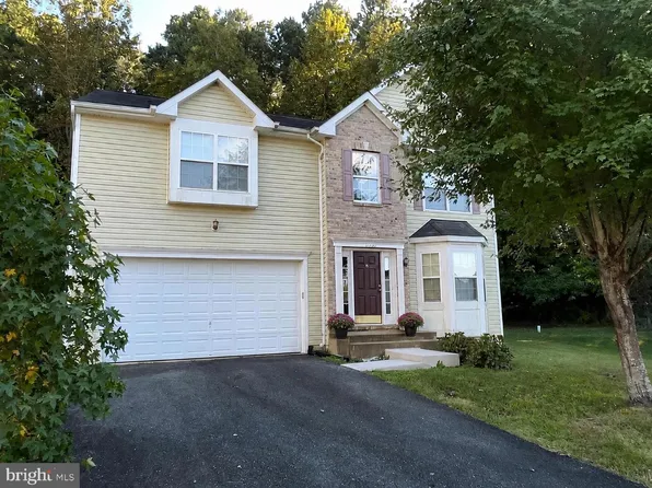 1262 Winfield Ct, King George, VA 22485