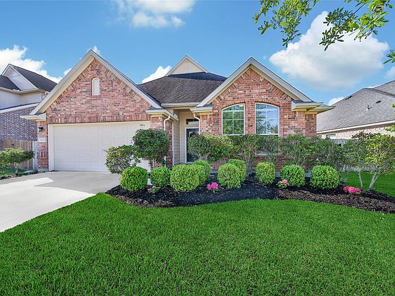 2nd image of 31207 White Cypress Ln