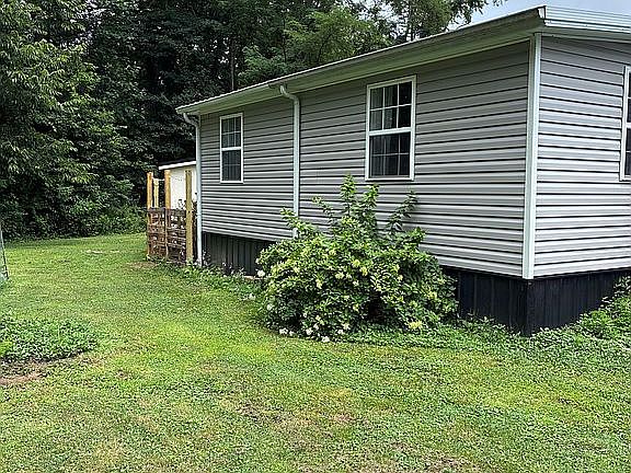 3rd image of 97 Campground Rd