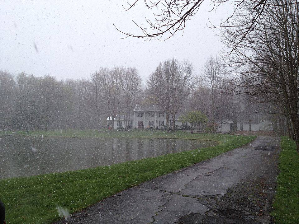1st image of 5949 Deerview Ln