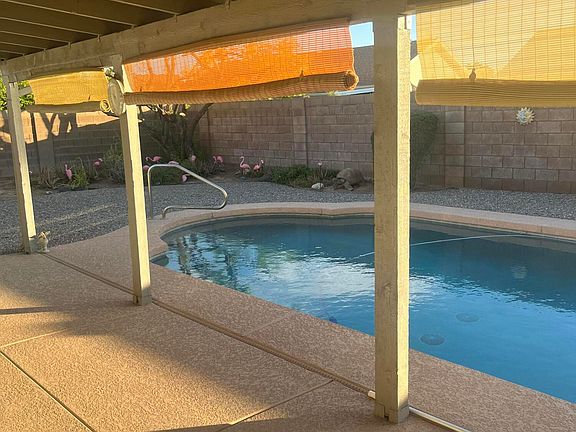 4th image of 5142 N 85TH Avenue