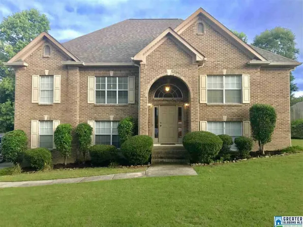 313 Honeysuckle Ln, Chelsea, AL 35043
