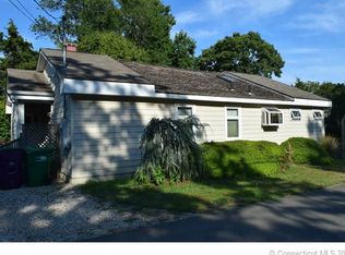 19 Oak Ave, Guilford, CT 06437