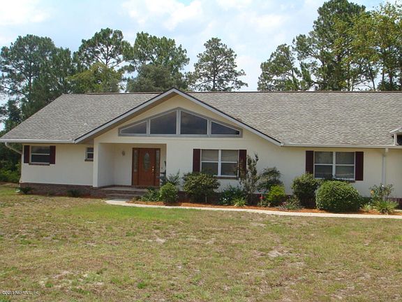 3rd image of 125 Eagles Nest Ln