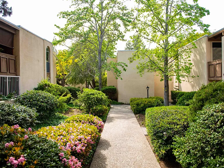 4885 Collwood Blvd #B — Photo 20