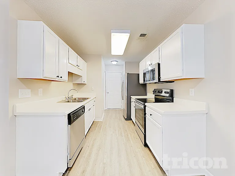 3000 Grand Look Ct — Photo 5