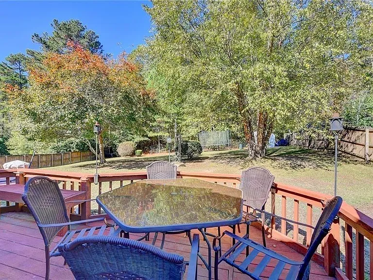 3940 Piper Glen Dr — Photo 41
