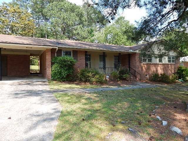 1st image of 3025 Aintree Dr