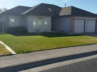 173 Rio Senda St, Umatilla, OR 97882