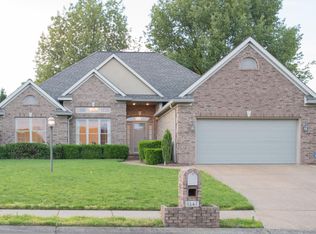 8144 Amhurst Dr, Newburgh, IN 47630