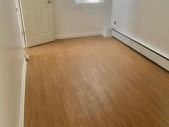 4th image of 1237 S 51st Ave #6