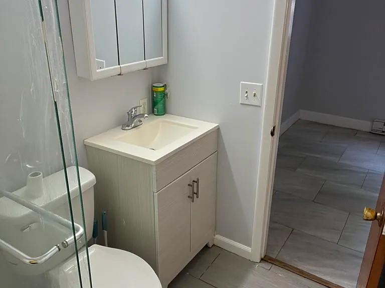 818 Bay St #3 — Photo 8
