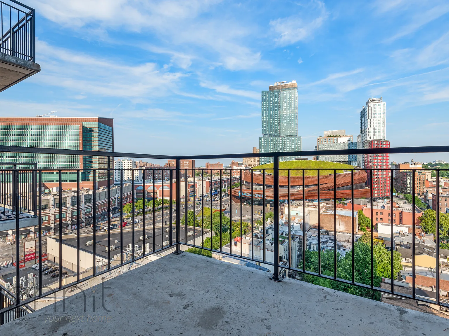 375 Dean Street — Photo 2