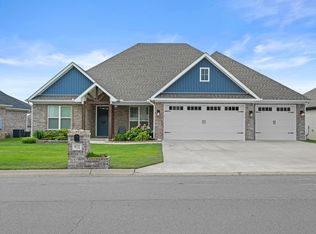 9732 Cliffside Dr, Sherwood, AR 72120