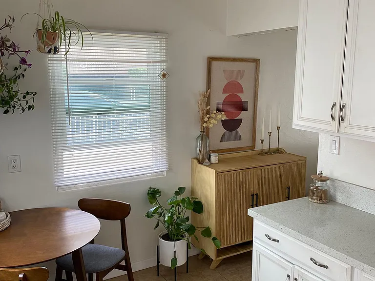 1136 Pacific Beach Dr — Photo 9