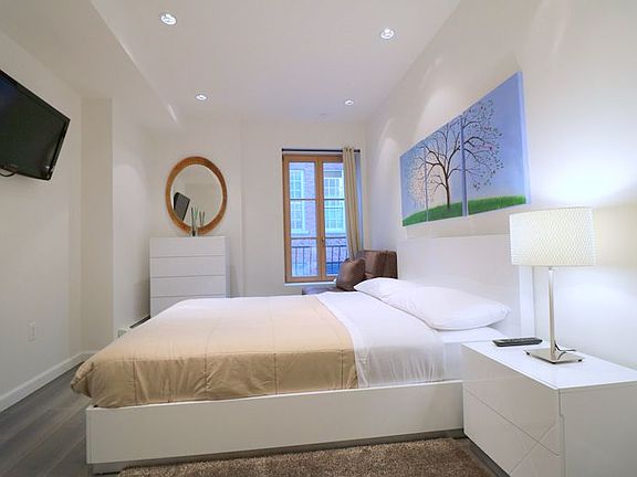 5th image of 145 Mulberry St APT 3F