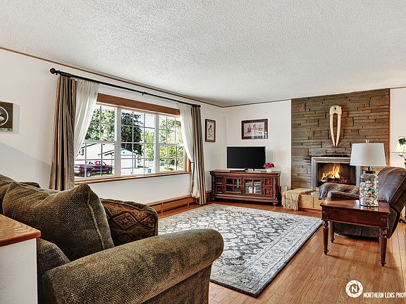 Main living room

