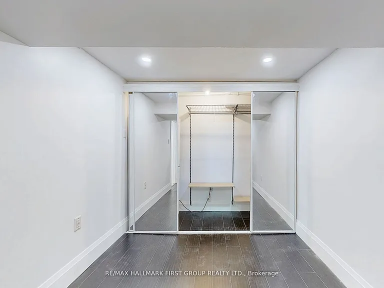 1 Bramwell Dr — Photo 17