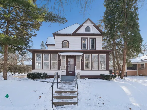 120 4th Ave E, Shakopee, MN 55379