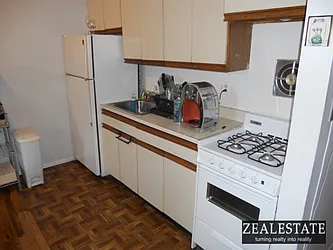 Rented by ZealEstate Group Inc