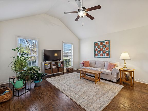 3rd image of 1274 Everwood Dr