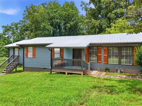 165 Cherokee Ave, Ball Ground, GA 30151