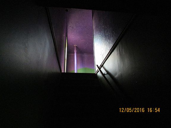 4th image of 19255 Hawthorne St