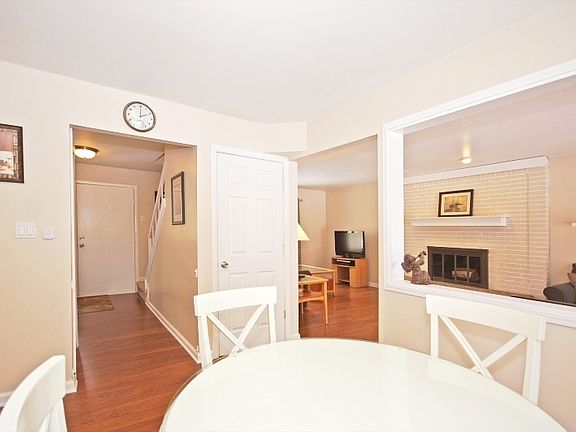 Dining Views into Family Rm