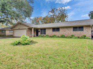 2825 Encino Ave, Bay City, TX 77414