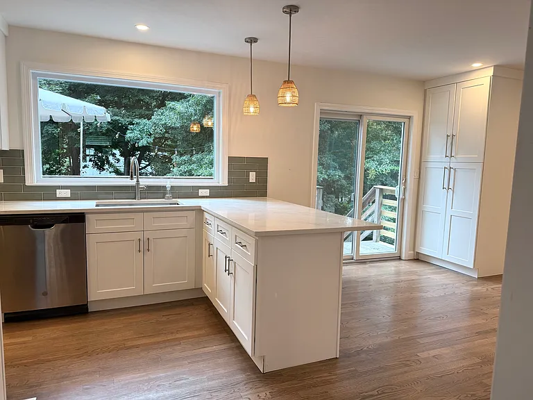 104 Carlson Dr — Photo 13
