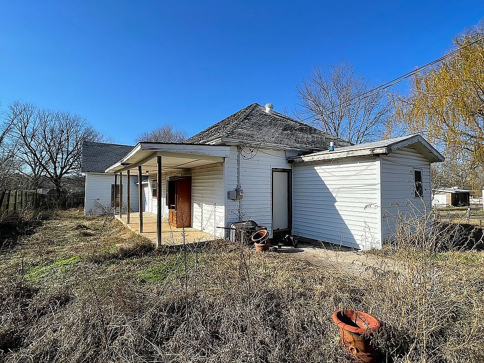 201 E 5th, Francis, OK 74844 Zillow