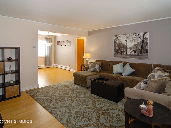 3rd image of 1542 Ashland Ave #1A