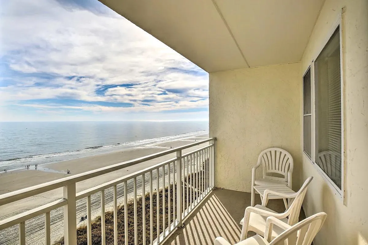 2 bed, 750 sqft, $1,800 — Photo 1