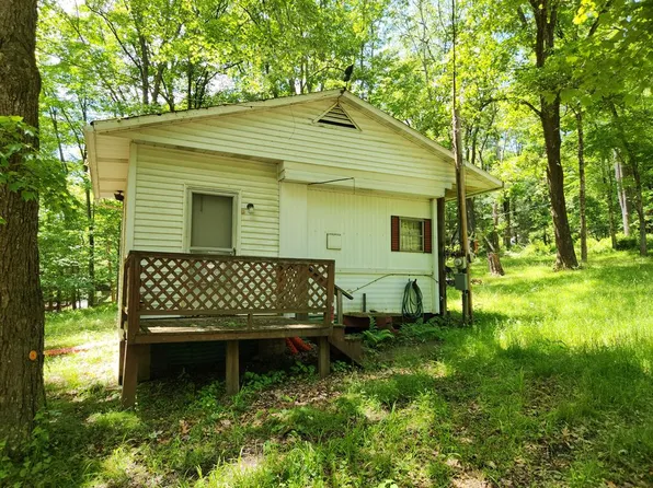 231 Hawthorne Rd, Tidioute, PA 16351