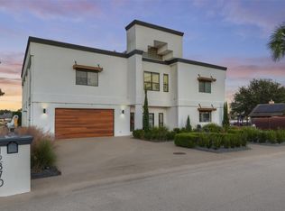 12870 Pelican Island Dr, Willis, TX 77318