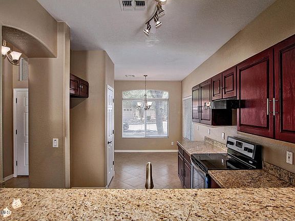 3rd image of 2371 W Indigo Dr
