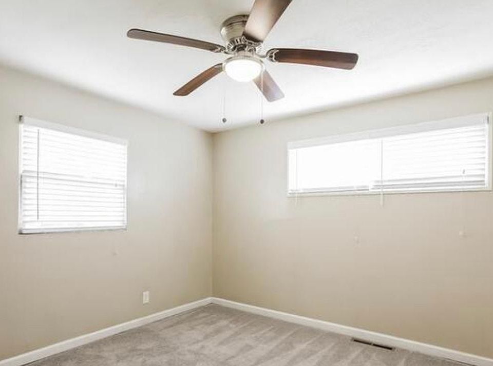 1st image of 4299 Crystal Ave