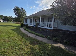 120 Dustin St, Easley, SC 29642