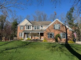 2154 Hearthside Dr SE, Ada, MI 49301