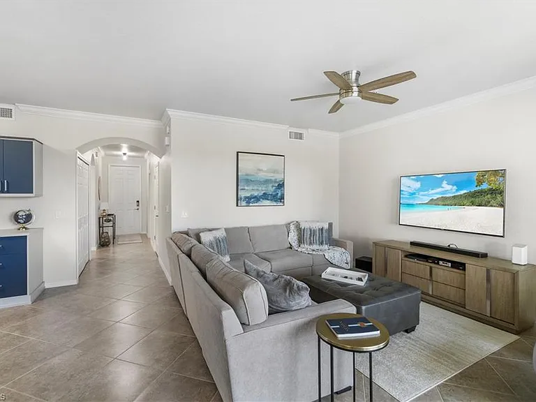 9820 Giaveno Cir #1422 — Photo 3