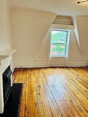 1st image of 843 Lincoln Pl #3
